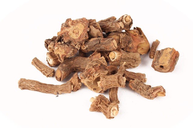 Indian Sarsaparilla / நன்னாரி வேர்