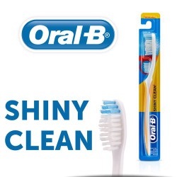 Oral B Shiny Clean Tooth Brush