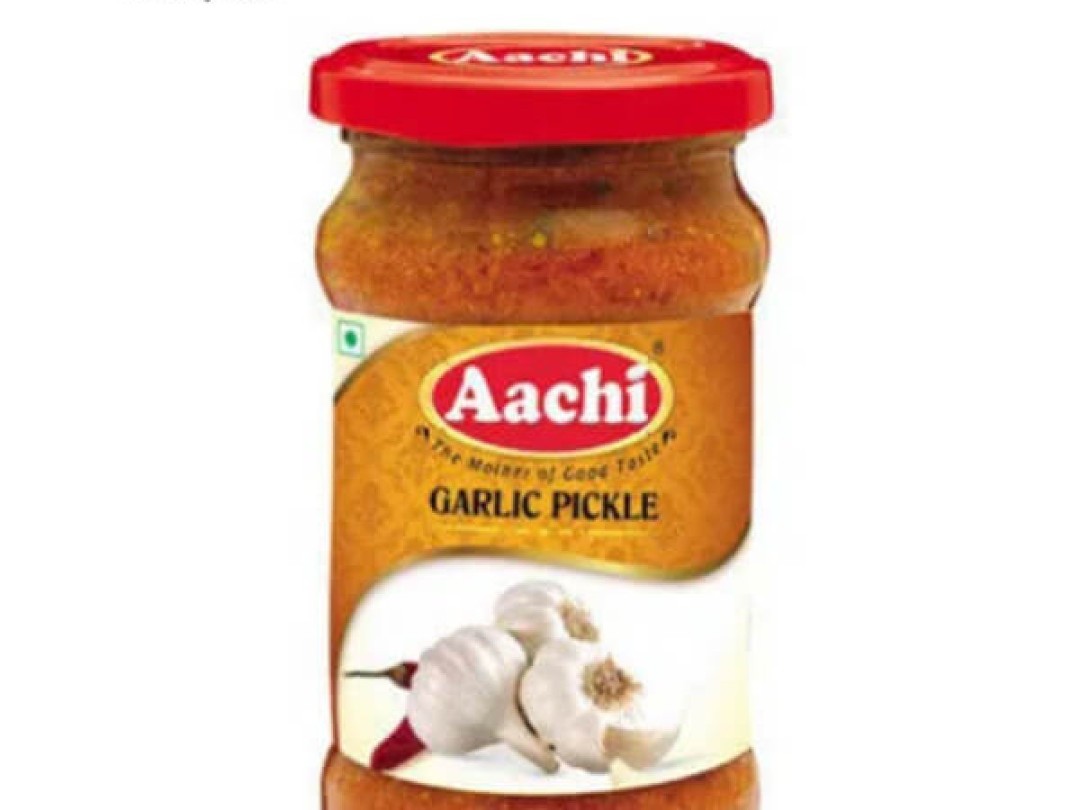 Aachi Garlic Pickle