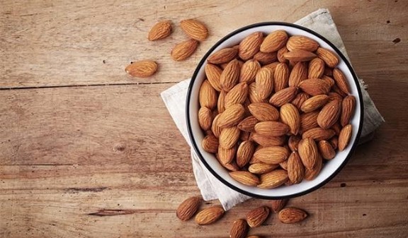 Almond / பாதாம்