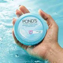 Ponds Super Light Gel